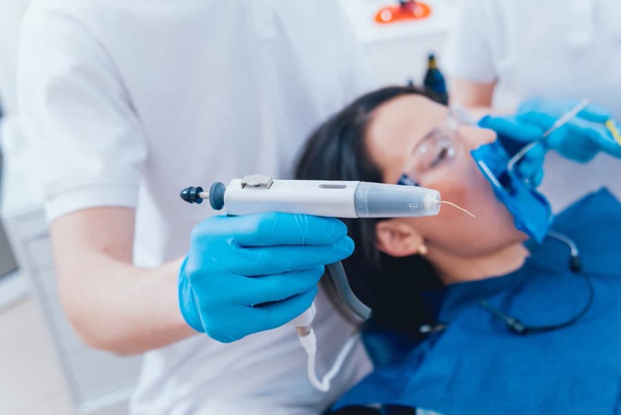 ¿Quién puede realizar un tratamiento de endodoncia?